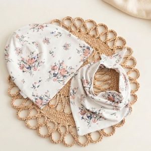 Komplet czapka z chustą, kwiaty wiosna.